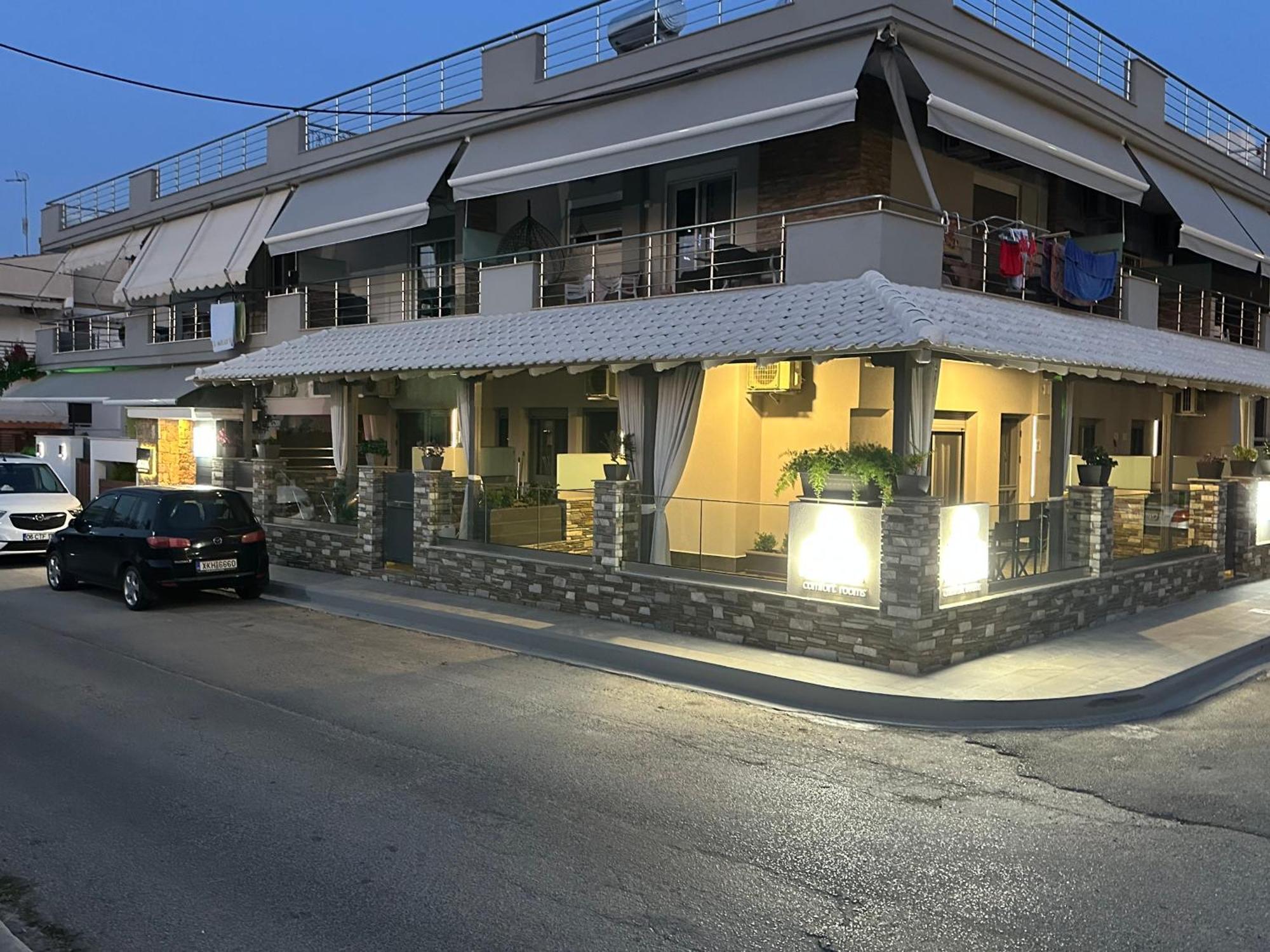 Avra Comfort Rooms - Family Nea Poteidaia Zewnętrze zdjęcie