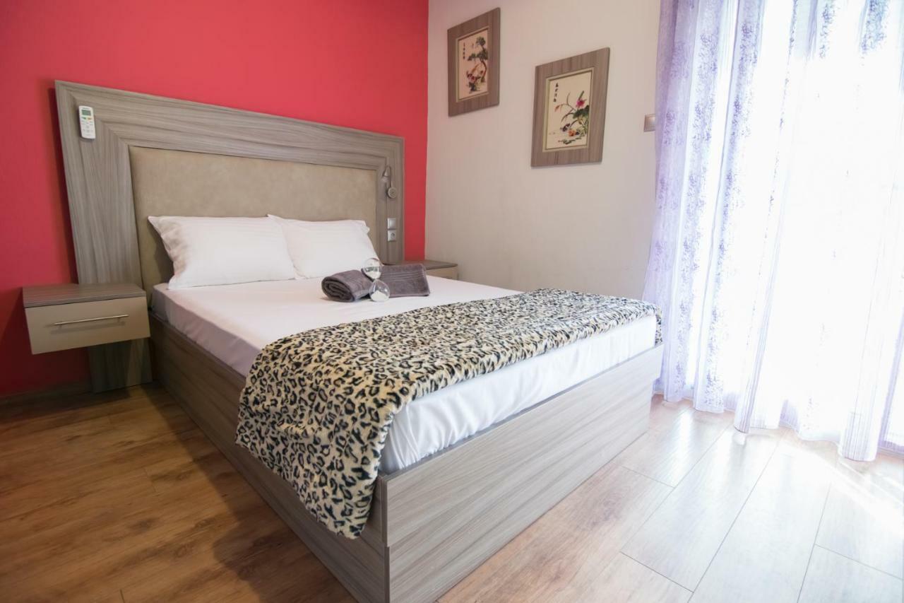 Avra Comfort Rooms - Family Nea Poteidaia Zewnętrze zdjęcie